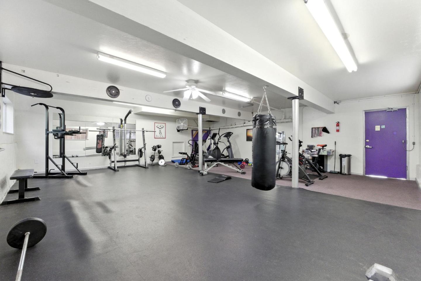 Detail Gallery Image 39 of 47 For 1898 Meridian Ave #29,  San Jose,  CA 95125 - 2 Beds | 2 Baths