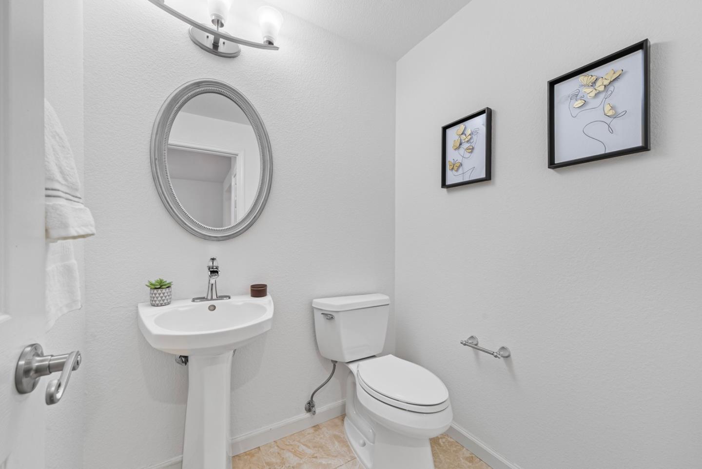 Detail Gallery Image 18 of 43 For 422 Camille Cir #14,  San Jose,  CA 95134 - 2 Beds | 2/1 Baths