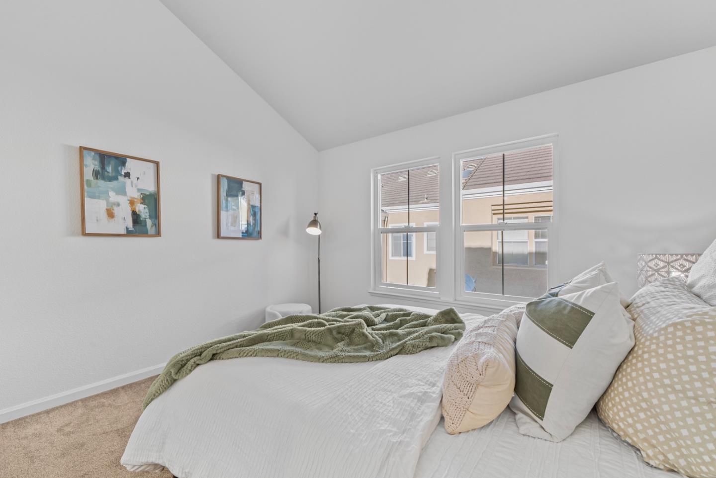 Detail Gallery Image 26 of 43 For 422 Camille Cir #14,  San Jose,  CA 95134 - 2 Beds | 2/1 Baths
