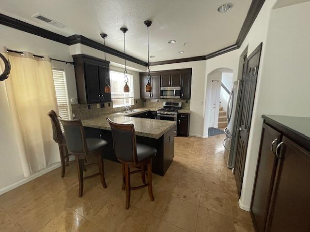 Detail Gallery Image 3 of 21 For 1049 Twin Creeks Dr, Salinas,  CA 93905 - 4 Beds | 2/1 Baths