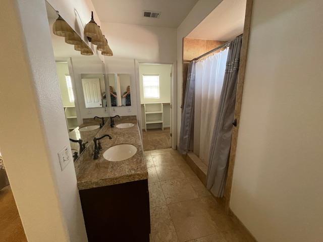 Detail Gallery Image 5 of 21 For 1049 Twin Creeks Dr, Salinas,  CA 93905 - 4 Beds | 2/1 Baths