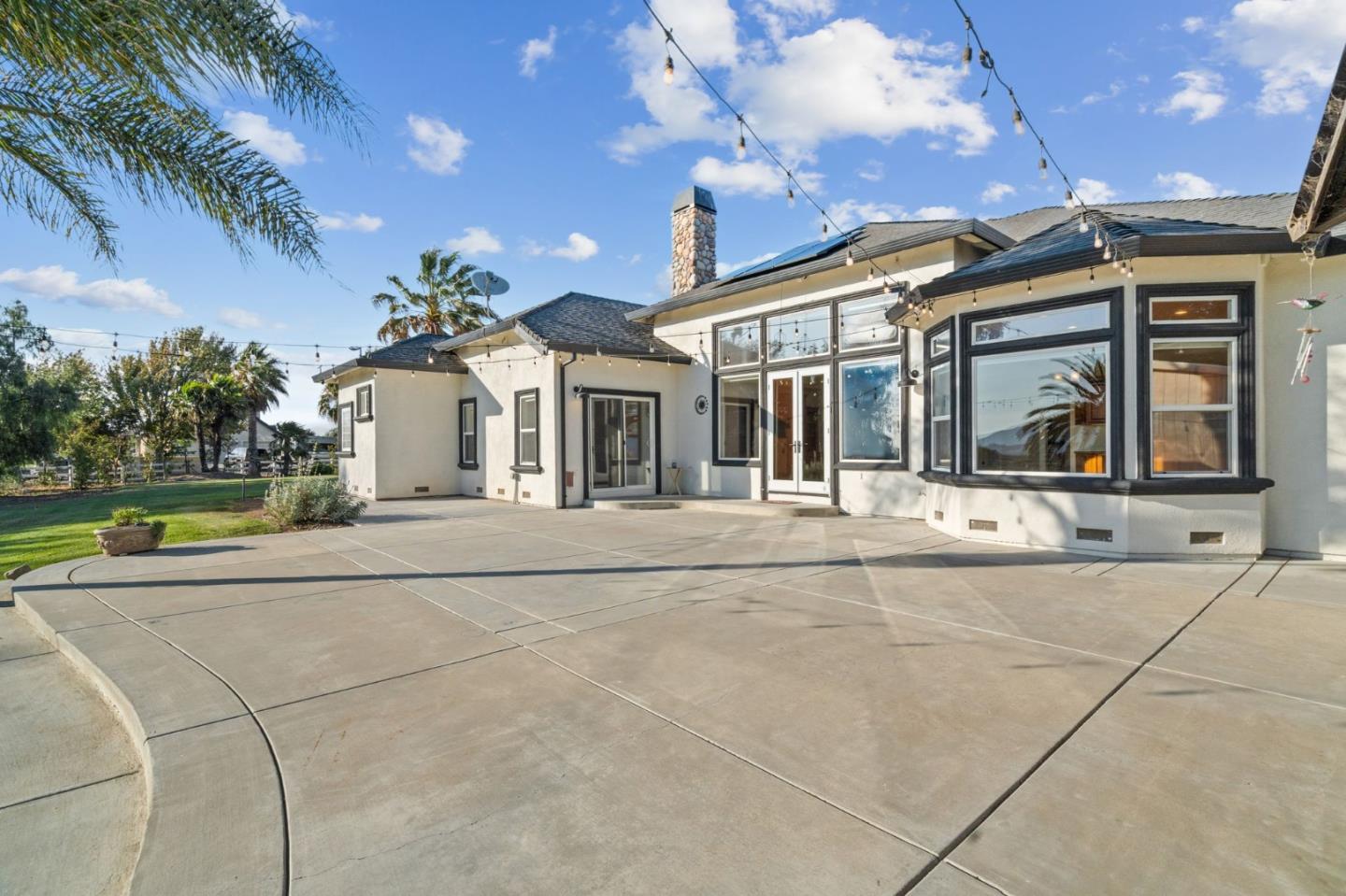 Detail Gallery Image 30 of 57 For 1353 Perry Ct, Hollister,  CA 95023 - 4 Beds | 2/1 Baths