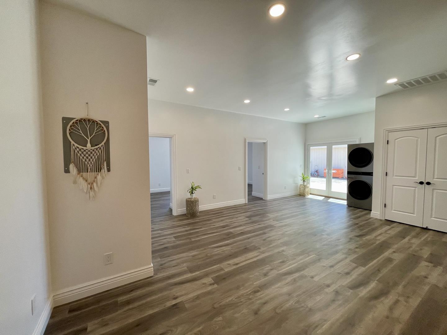 Detail Gallery Image 35 of 57 For 1353 Perry Ct, Hollister,  CA 95023 - 4 Beds | 2/1 Baths