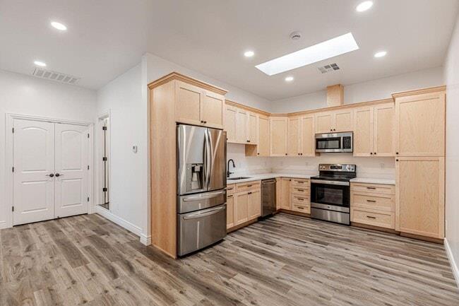 Detail Gallery Image 38 of 57 For 1353 Perry Ct, Hollister,  CA 95023 - 4 Beds | 2/1 Baths