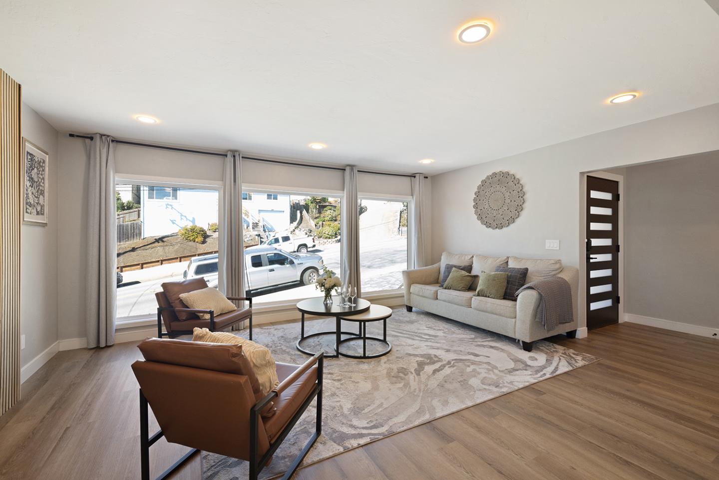 Detail Gallery Image 15 of 78 For 488 Monterey Rd, Pacifica,  CA 94044 - 5 Beds | 3 Baths