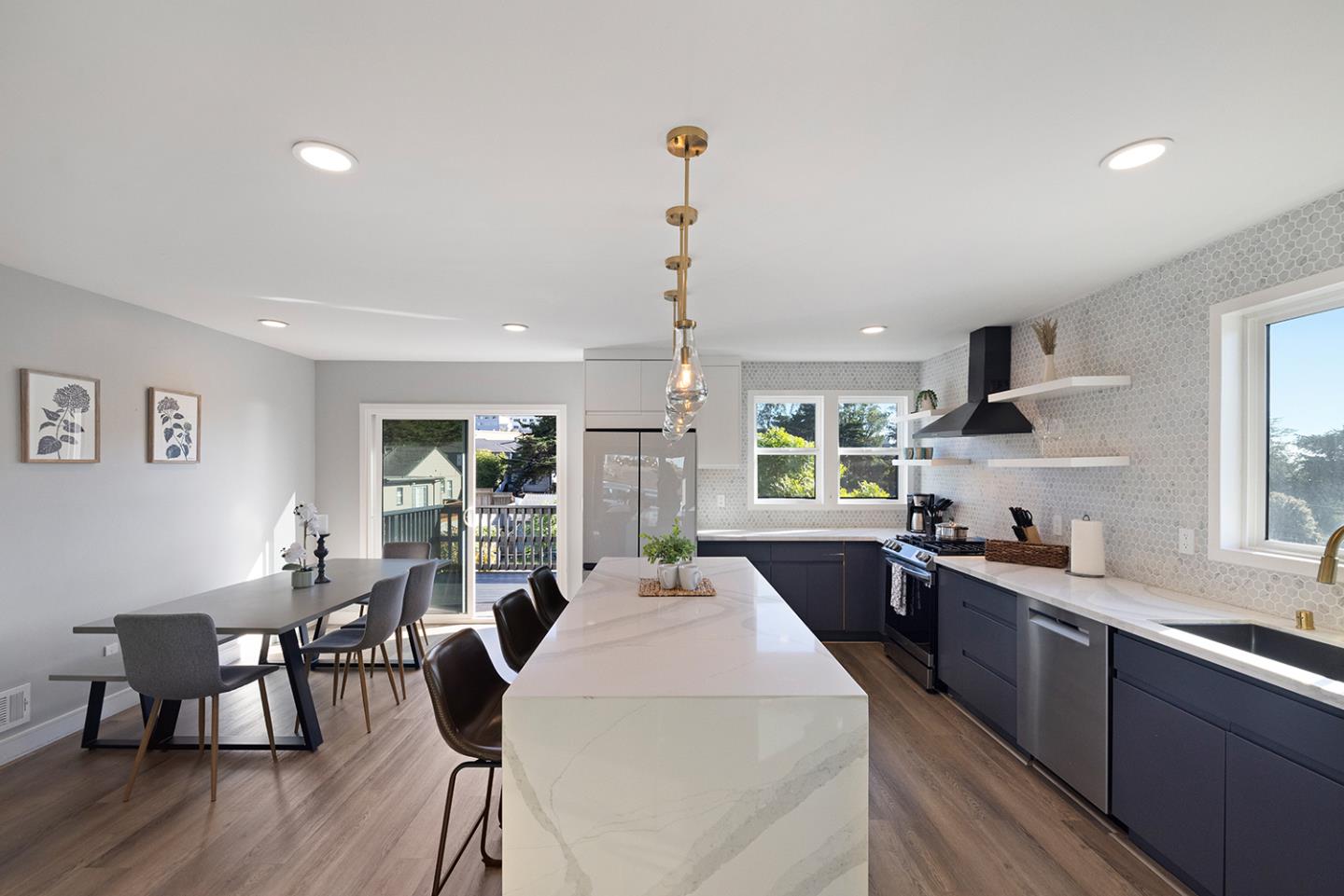 Detail Gallery Image 24 of 78 For 488 Monterey Rd, Pacifica,  CA 94044 - 5 Beds | 3 Baths