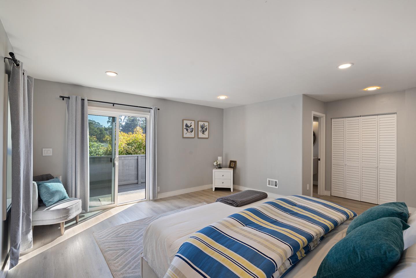 Detail Gallery Image 61 of 78 For 488 Monterey Rd, Pacifica,  CA 94044 - 5 Beds | 3 Baths