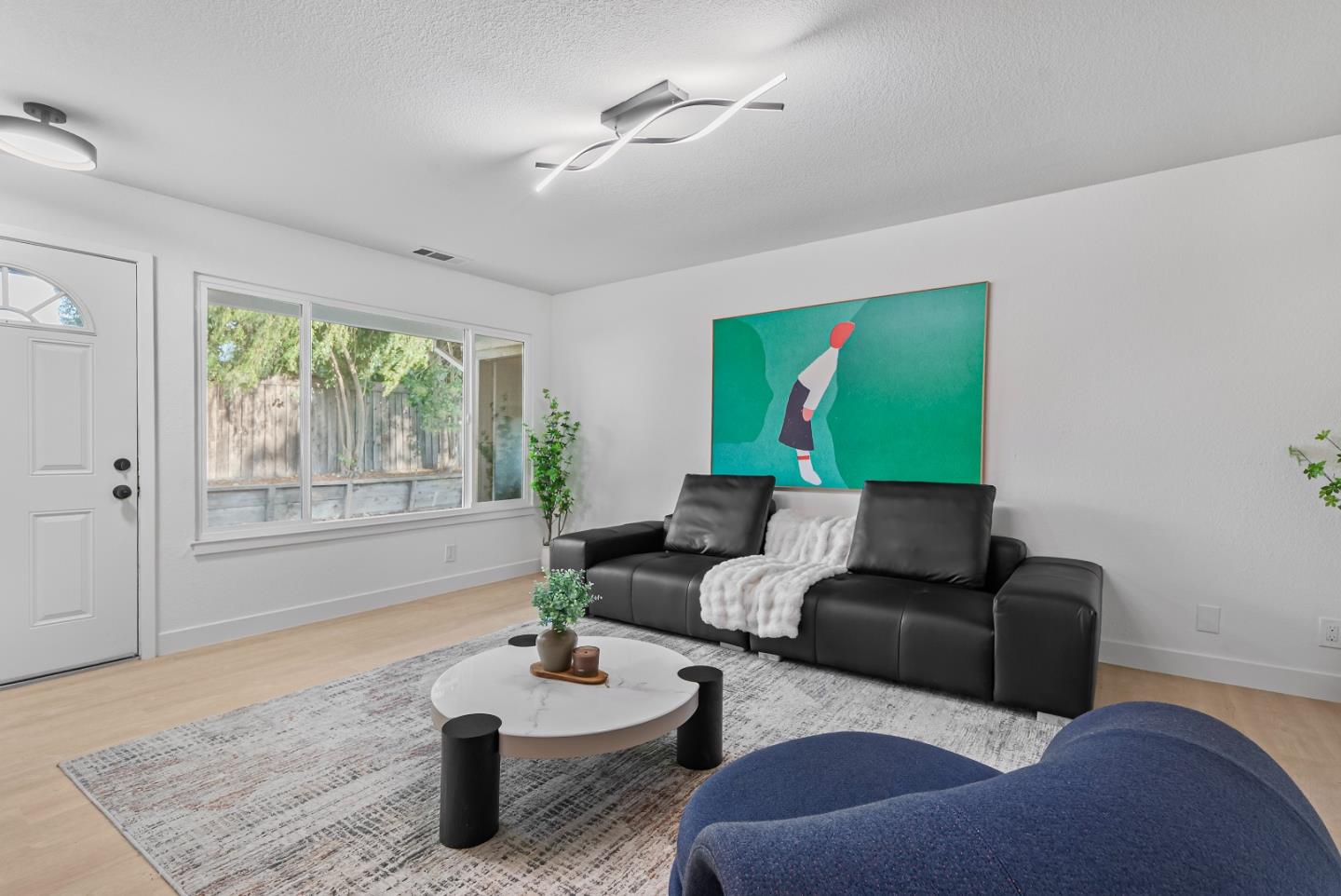 Detail Gallery Image 4 of 34 For 5904 Skylinks Way, Livermore,  CA 94551 - 3 Beds | 2 Baths