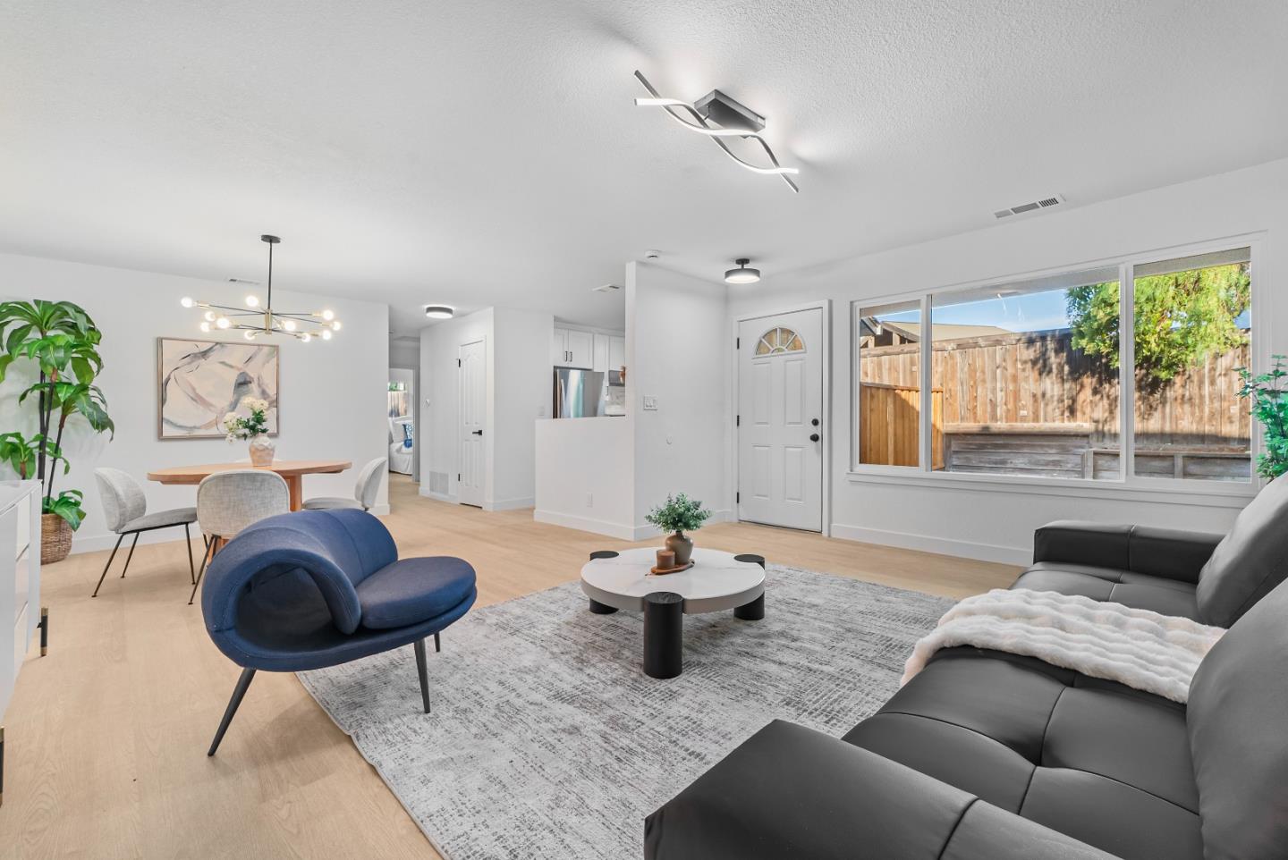 Detail Gallery Image 6 of 34 For 5904 Skylinks Way, Livermore,  CA 94551 - 3 Beds | 2 Baths