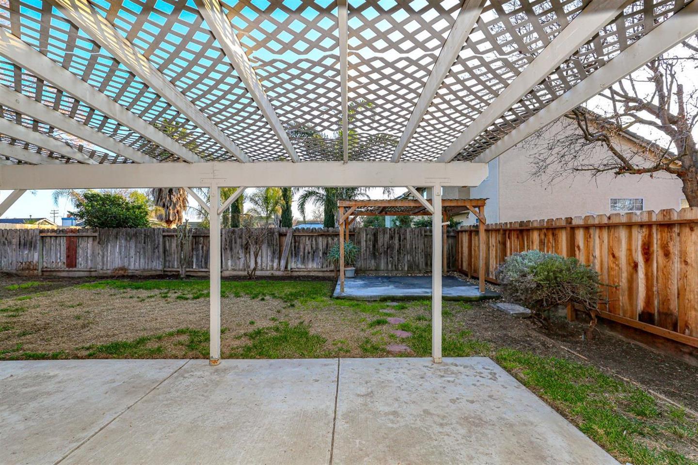 Detail Gallery Image 13 of 16 For 1118 Strawbridge Dr, Newman,  CA 95360 - 3 Beds | 2/1 Baths