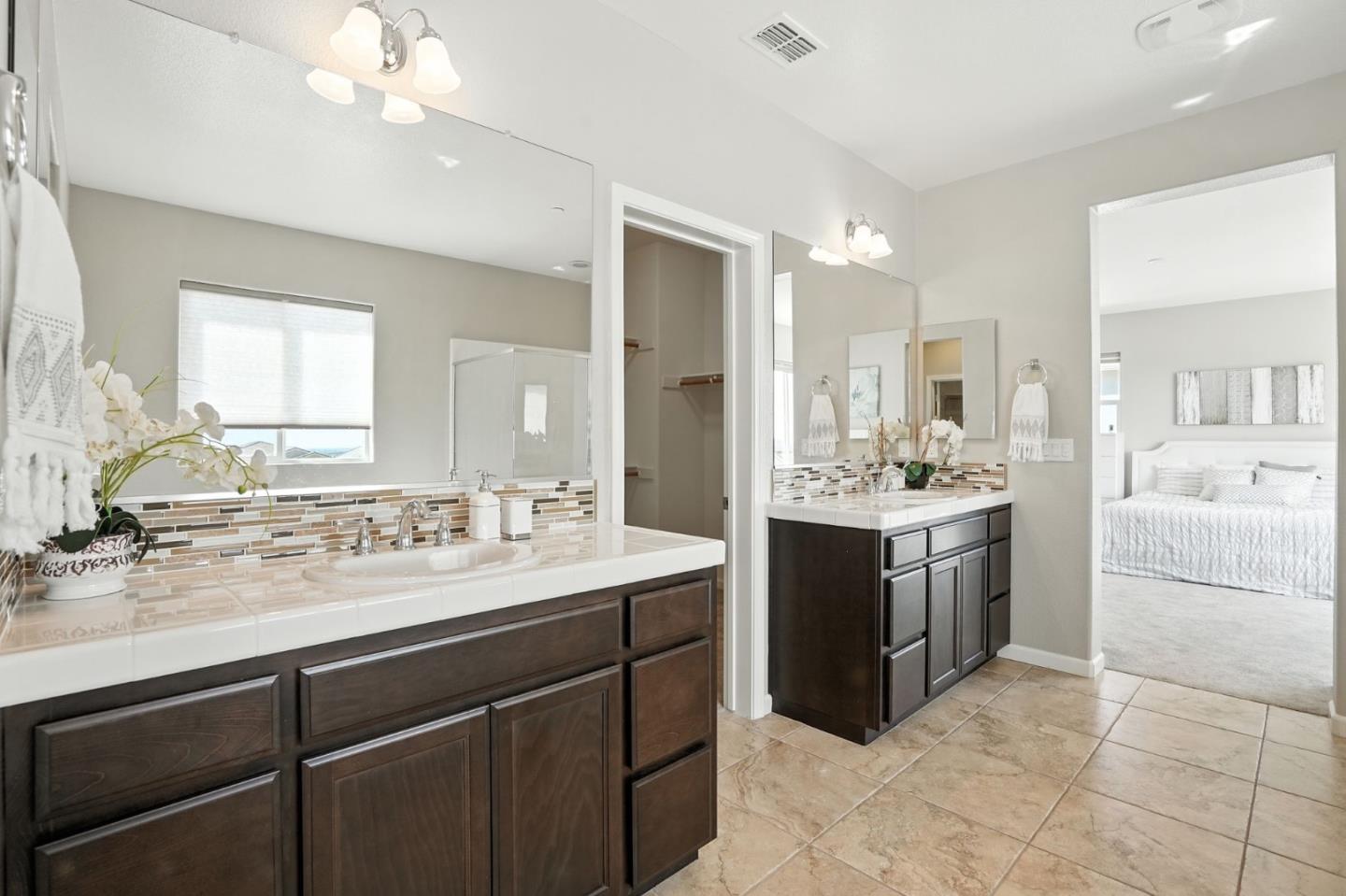 Detail Gallery Image 16 of 30 For 4545 Half Dome St, Antioch,  CA 94531 - 4 Beds | 3 Baths