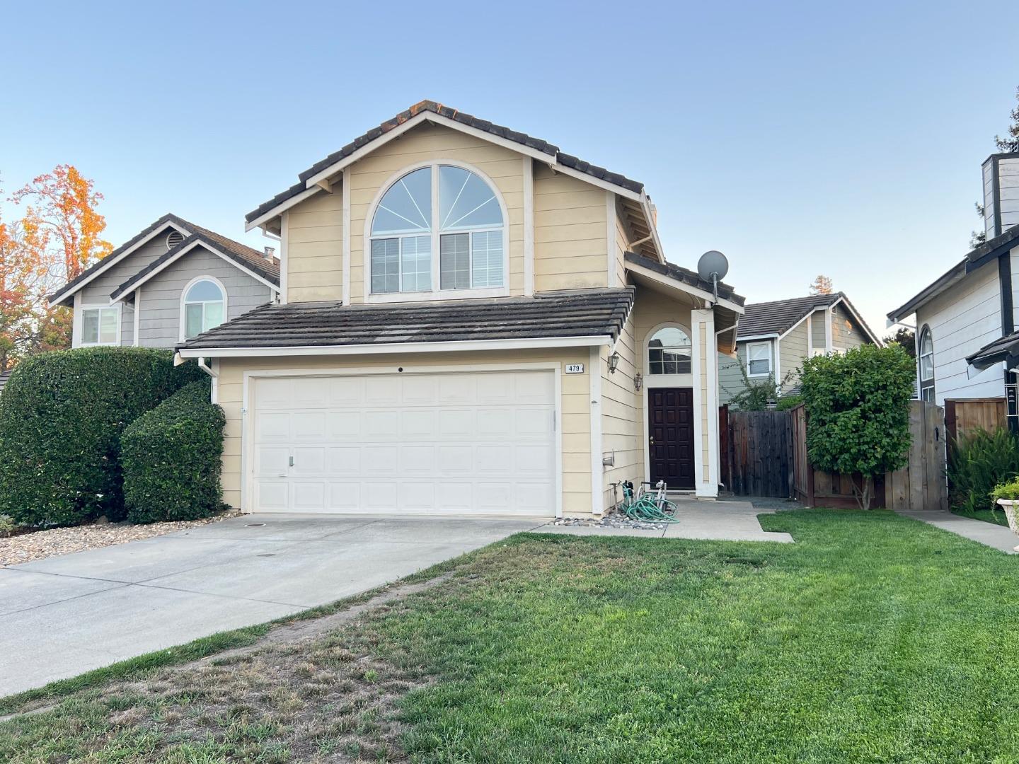 Detail Gallery Image 3 of 50 For 479 Tioga Ct, Pleasanton,  CA 94566 - 3 Beds | 2/1 Baths