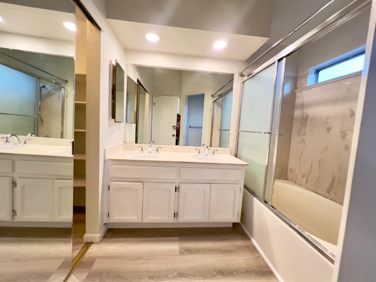 Detail Gallery Image 37 of 50 For 479 Tioga Ct, Pleasanton,  CA 94566 - 3 Beds | 2/1 Baths