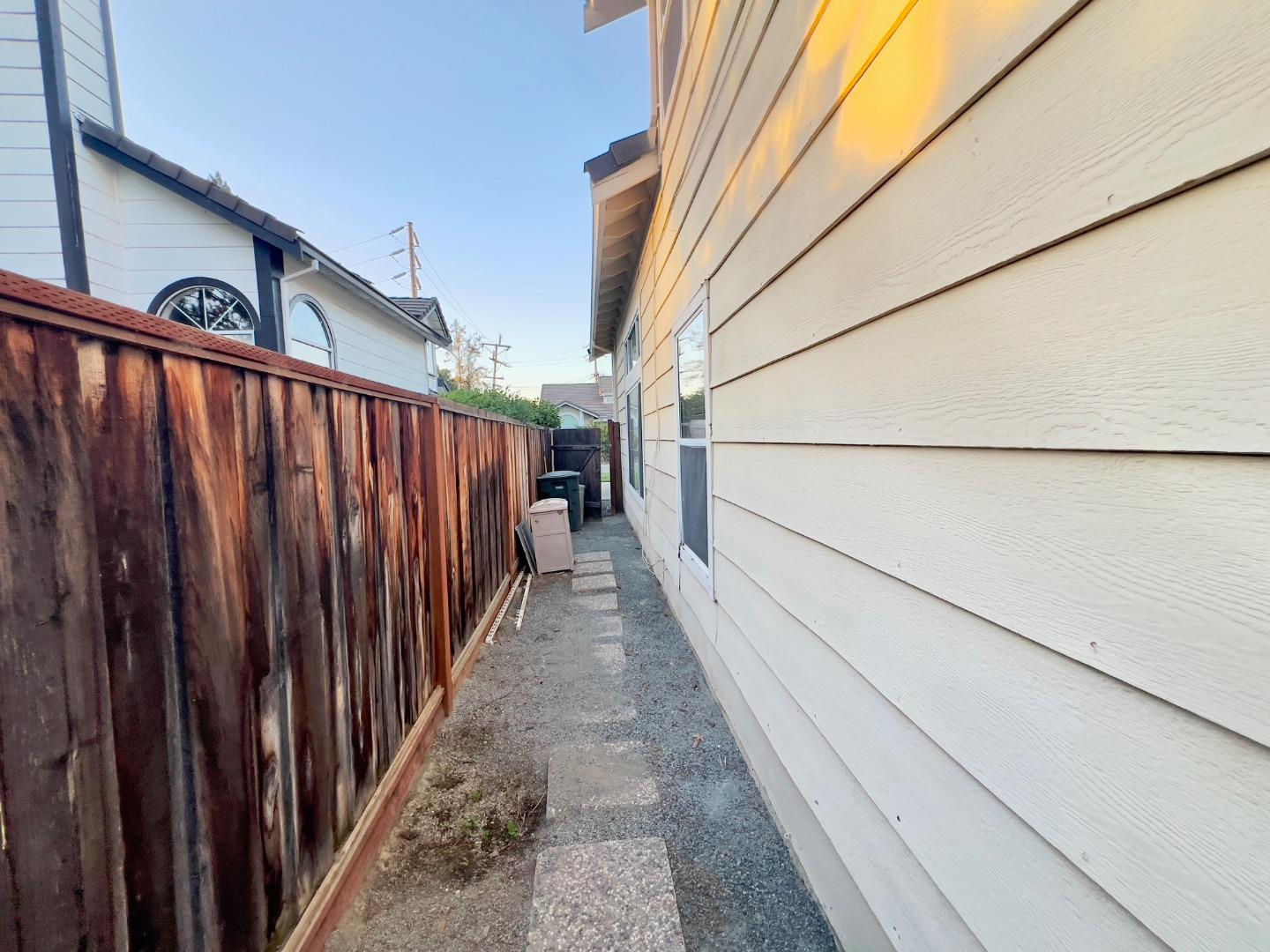 Detail Gallery Image 46 of 50 For 479 Tioga Ct, Pleasanton,  CA 94566 - 3 Beds | 2/1 Baths