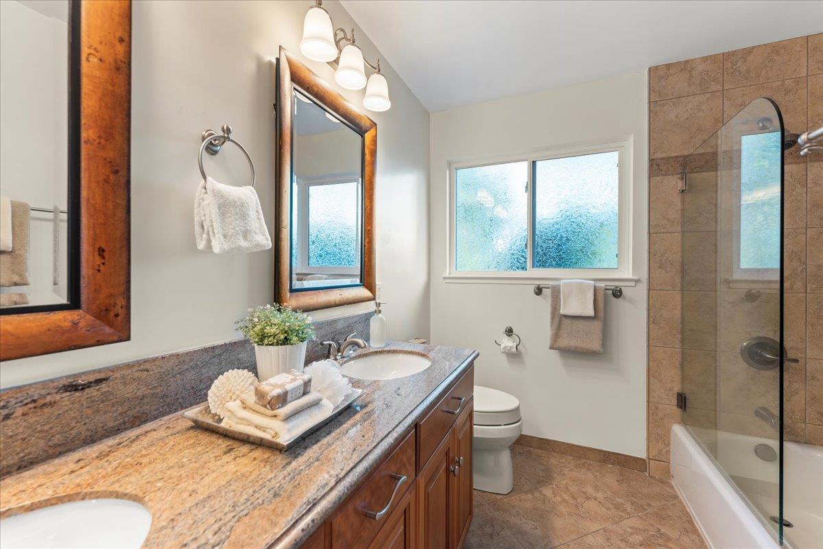 Detail Gallery Image 15 of 38 For 6698 Charter Oak Pl, San Jose,  CA 95120 - 5 Beds | 3 Baths