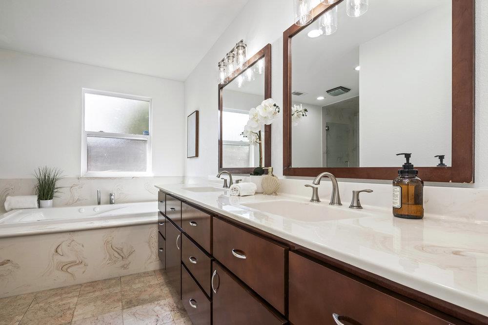 Detail Gallery Image 8 of 13 For 1628 Cunningham St, Santa Clara,  CA 95050 - 4 Beds | 2 Baths