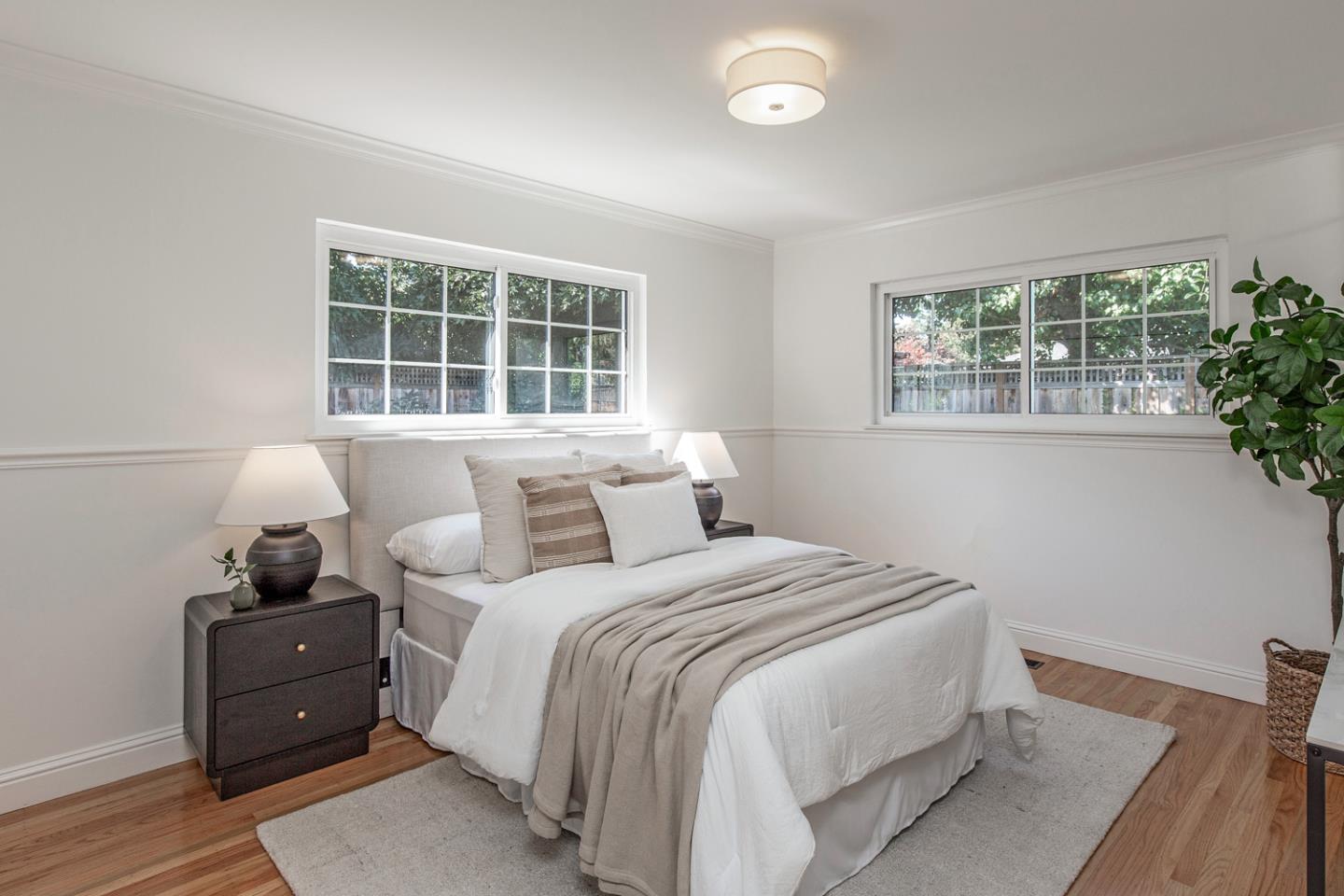 Detail Gallery Image 16 of 29 For 3388 Lubich Dr, Mountain View,  CA 94040 - 3 Beds | 2/1 Baths
