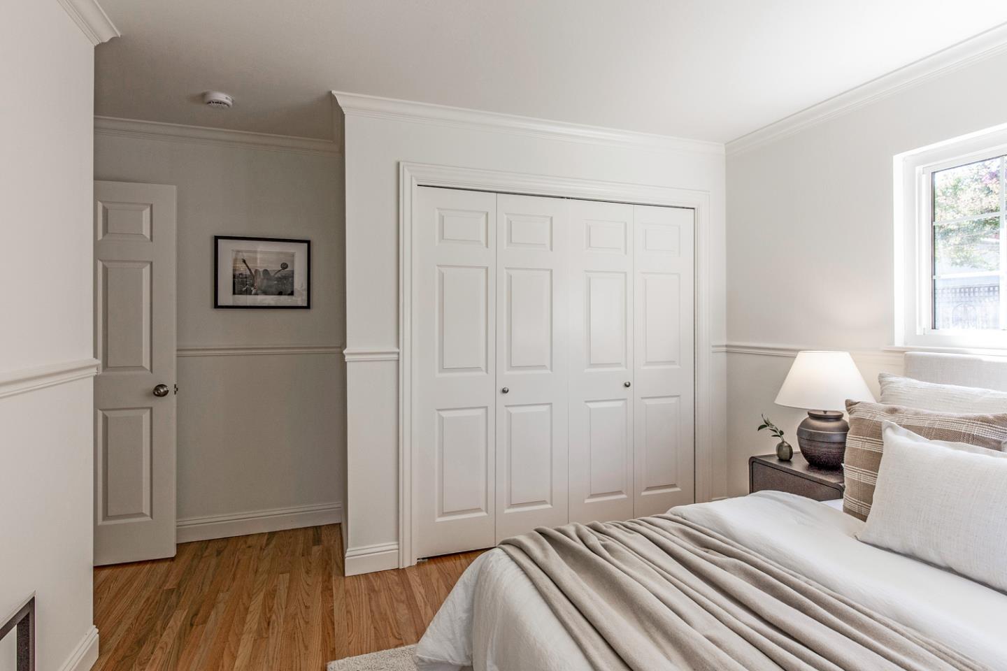 Detail Gallery Image 17 of 29 For 3388 Lubich Dr, Mountain View,  CA 94040 - 3 Beds | 2/1 Baths