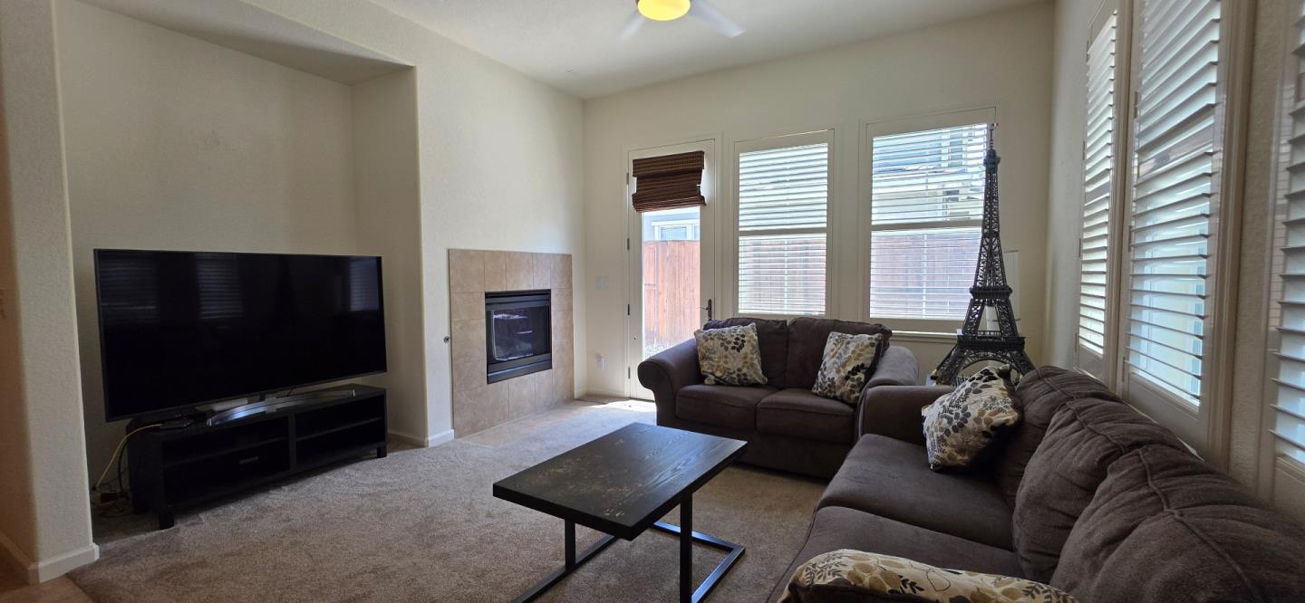 Detail Gallery Image 14 of 39 For 9403 Vintner Cir, Patterson,  CA 95363 - 3 Beds | 2 Baths