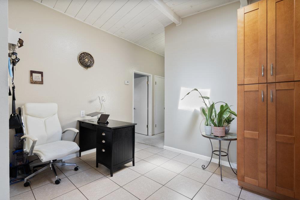 Detail Gallery Image 10 of 27 For 643 Rainier Dr, Salinas,  CA 93906 - 3 Beds | 2 Baths