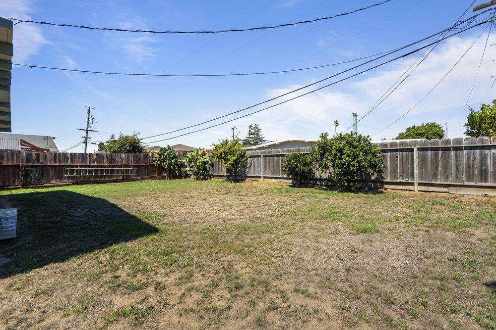 Detail Gallery Image 23 of 27 For 643 Rainier Dr, Salinas,  CA 93906 - 3 Beds | 2 Baths