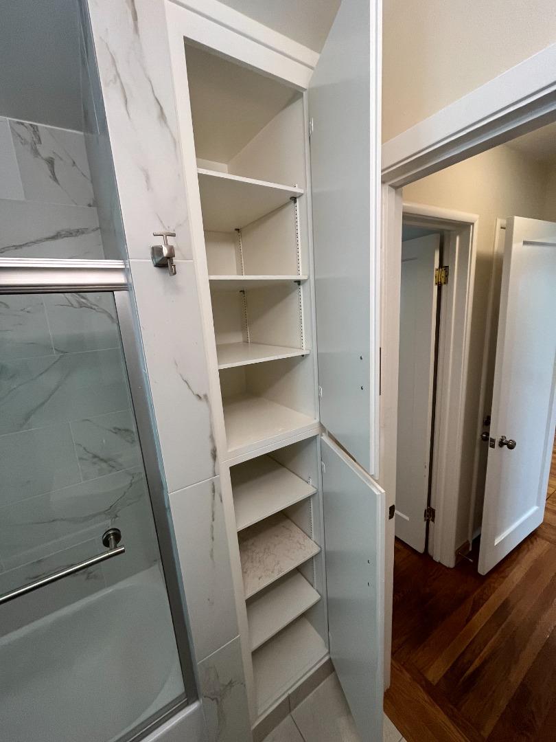 Detail Gallery Image 8 of 15 For 860 Live Oak Ave #1,  Menlo Park,  CA 94025 - 2 Beds | 1 Baths