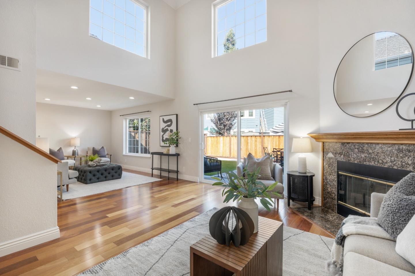 Detail Gallery Image 5 of 26 For 1713 Winston St, San Jose,  CA 95131 - 3 Beds | 2/1 Baths