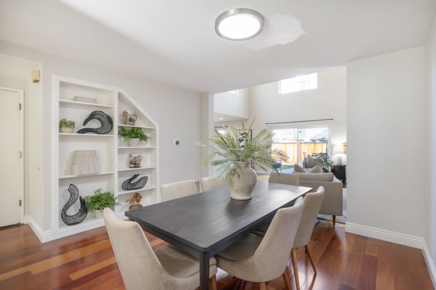 Detail Gallery Image 8 of 26 For 1713 Winston St, San Jose,  CA 95131 - 3 Beds | 2/1 Baths