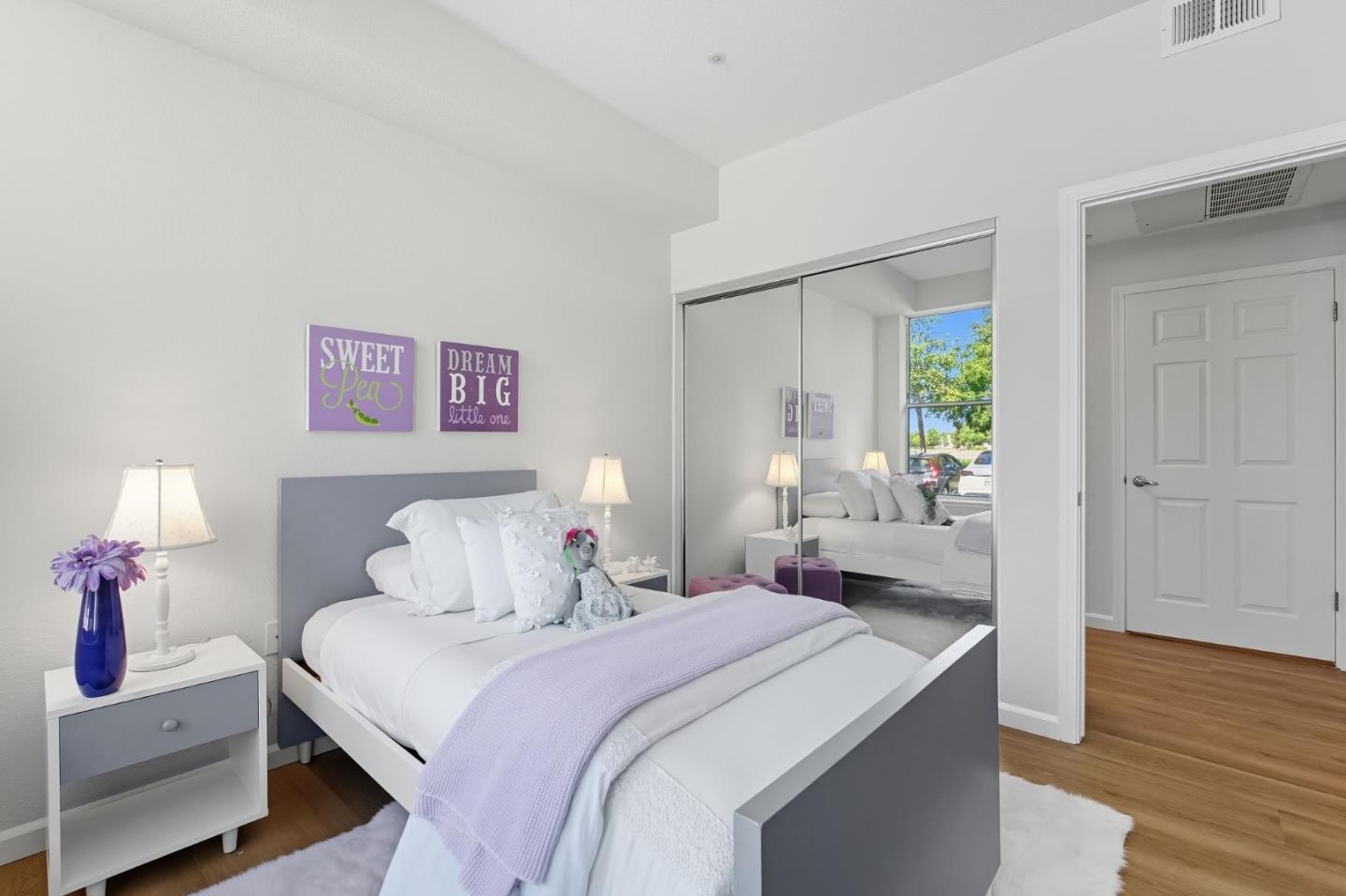 Detail Gallery Image 15 of 26 For 401 Baltic Cir #403,  Redwood City,  CA 94065 - 2 Beds | 2 Baths