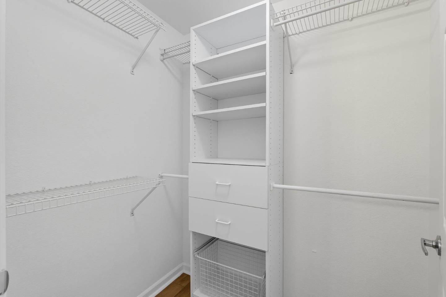 Detail Gallery Image 21 of 26 For 401 Baltic Cir #403,  Redwood City,  CA 94065 - 2 Beds | 2 Baths