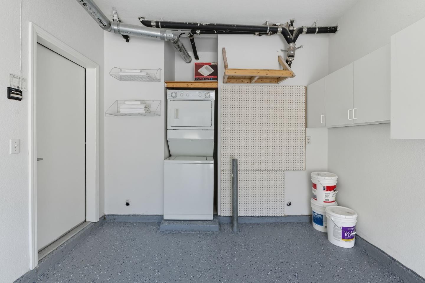Detail Gallery Image 24 of 26 For 401 Baltic Cir #403,  Redwood City,  CA 94065 - 2 Beds | 2 Baths