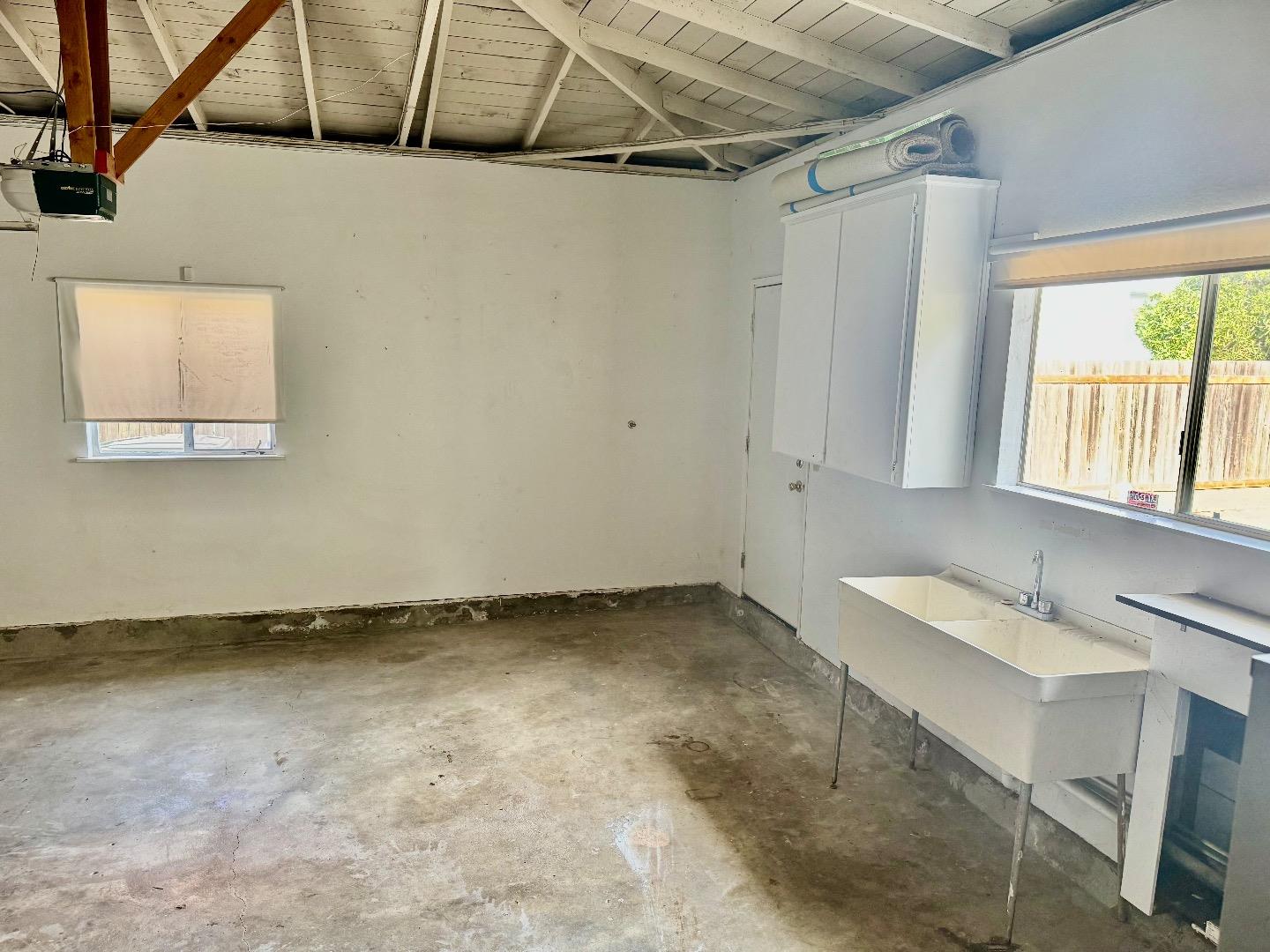Detail Gallery Image 17 of 24 For 518 Main St, Soledad,  CA 93960 - 3 Beds | 2 Baths