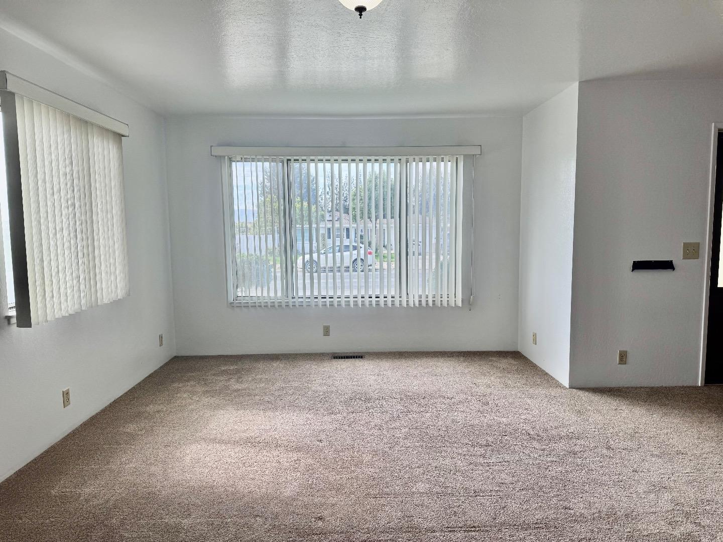 Detail Gallery Image 8 of 24 For 518 Main St, Soledad,  CA 93960 - 3 Beds | 2 Baths