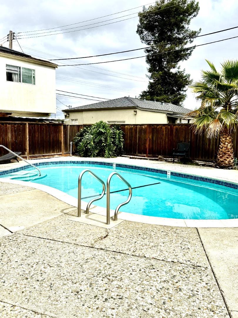 Detail Gallery Image 12 of 12 For 353 Laurel Ave #15,  Hayward,  CA 94541 - 2 Beds | 1/1 Baths
