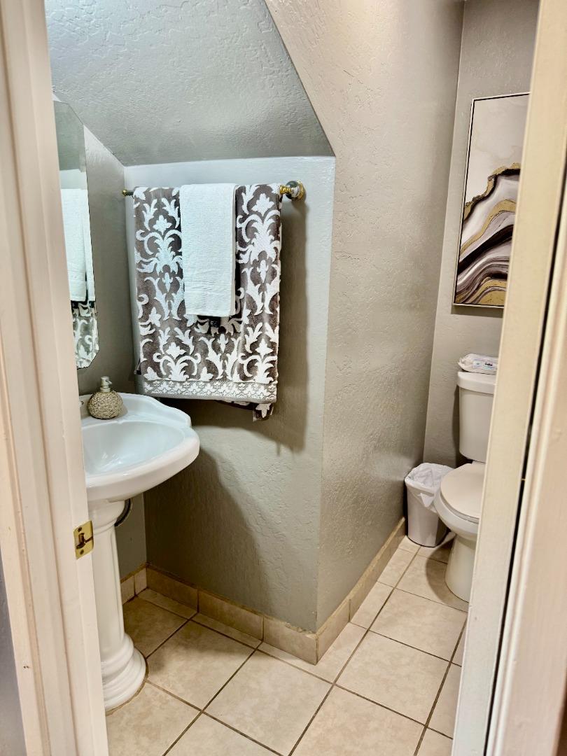 Detail Gallery Image 7 of 12 For 353 Laurel Ave #15,  Hayward,  CA 94541 - 2 Beds | 1/1 Baths
