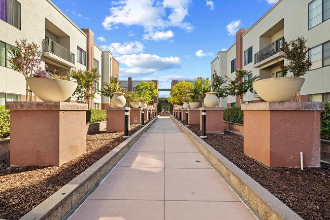 Detail Gallery Image 21 of 35 For 1060 S 3rd St #379,  San Jose,  CA 95112 - 1 Beds | 1 Baths