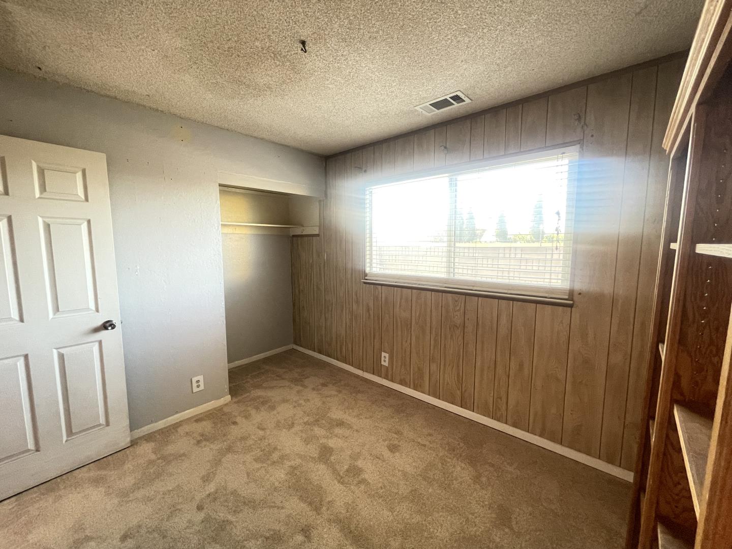 Detail Gallery Image 6 of 24 For 1701 S Capitol Ave, San Jose,  CA 95127 - 6 Beds | 3 Baths
