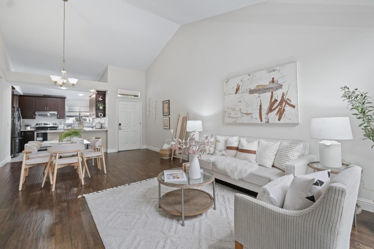 Detail Gallery Image 10 of 54 For 1735 Parkview Green Cir, San Jose,  CA 95131 - 2 Beds | 2 Baths