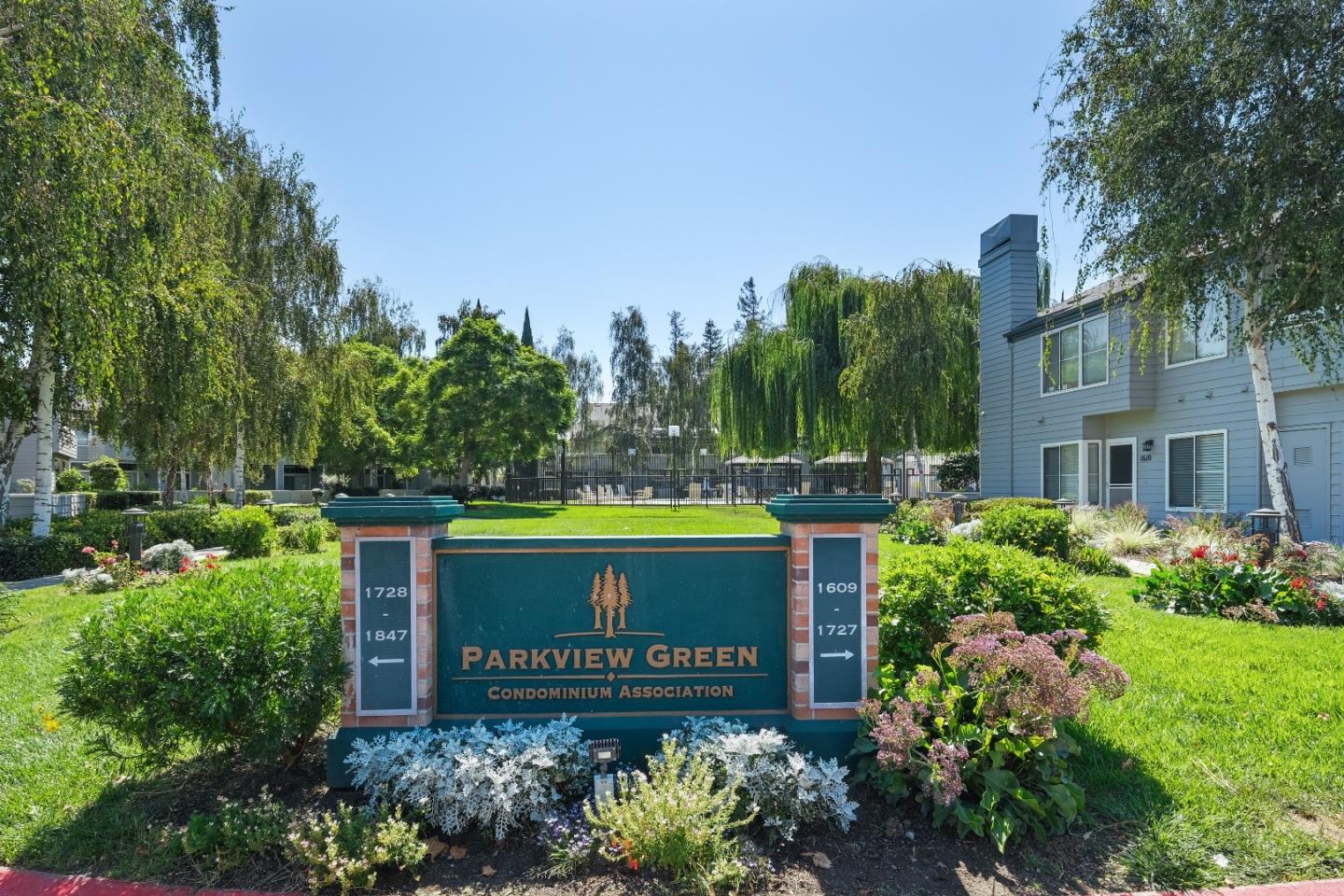 Detail Gallery Image 40 of 54 For 1735 Parkview Green Cir, San Jose,  CA 95131 - 2 Beds | 2 Baths