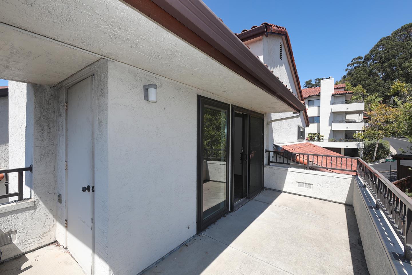 Detail Gallery Image 29 of 45 For 22135 Sevilla Rd #47,  Hayward,  CA 94541 - 2 Beds | 2 Baths