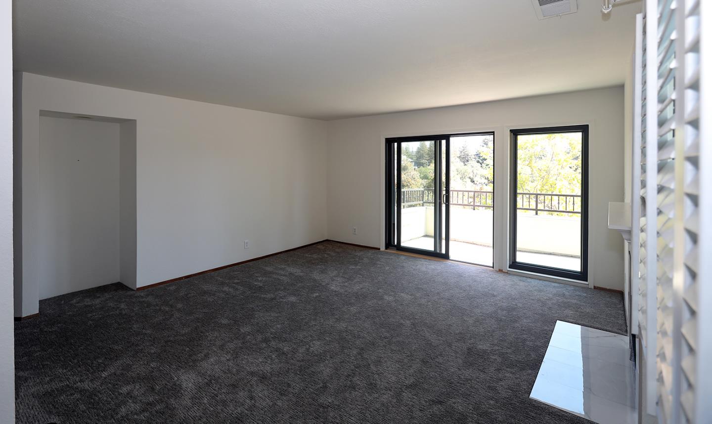 Detail Gallery Image 32 of 45 For 22135 Sevilla Rd #47,  Hayward,  CA 94541 - 2 Beds | 2 Baths