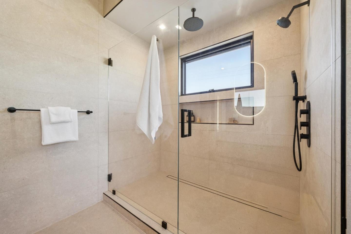 Detail Gallery Image 49 of 86 For 589 Cherry Ave, Los Altos,  CA 94022 - 5 Beds | 5/1 Baths