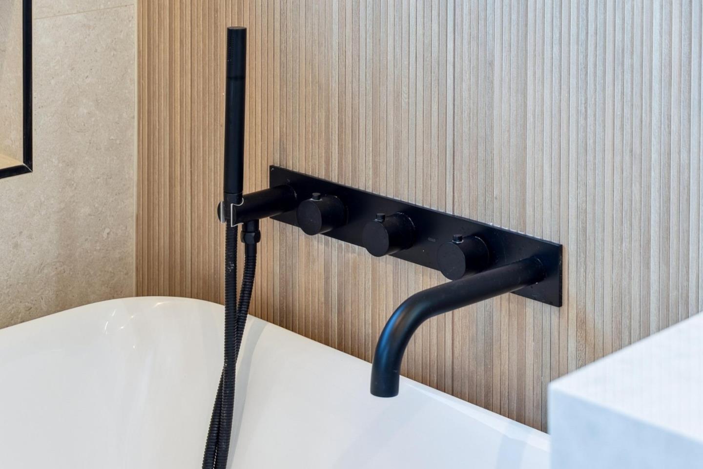 Detail Gallery Image 51 of 86 For 589 Cherry Ave, Los Altos,  CA 94022 - 5 Beds | 5/1 Baths