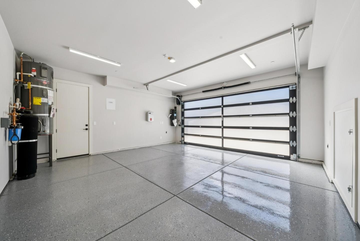 Detail Gallery Image 78 of 86 For 589 Cherry Ave, Los Altos,  CA 94022 - 5 Beds | 5/1 Baths