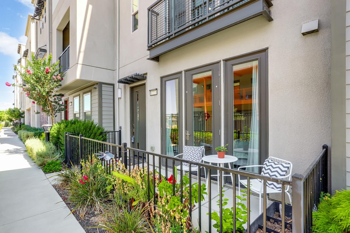 Detail Gallery Image 27 of 28 For 1777 Hazelnut Ln, Milpitas,  CA 95035 - 3 Beds | 3/1 Baths