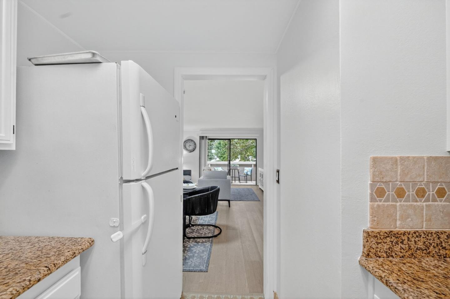 Detail Gallery Image 13 of 27 For 1048 N Abbott Ave, Milpitas,  CA 95035 - 2 Beds | 1 Baths