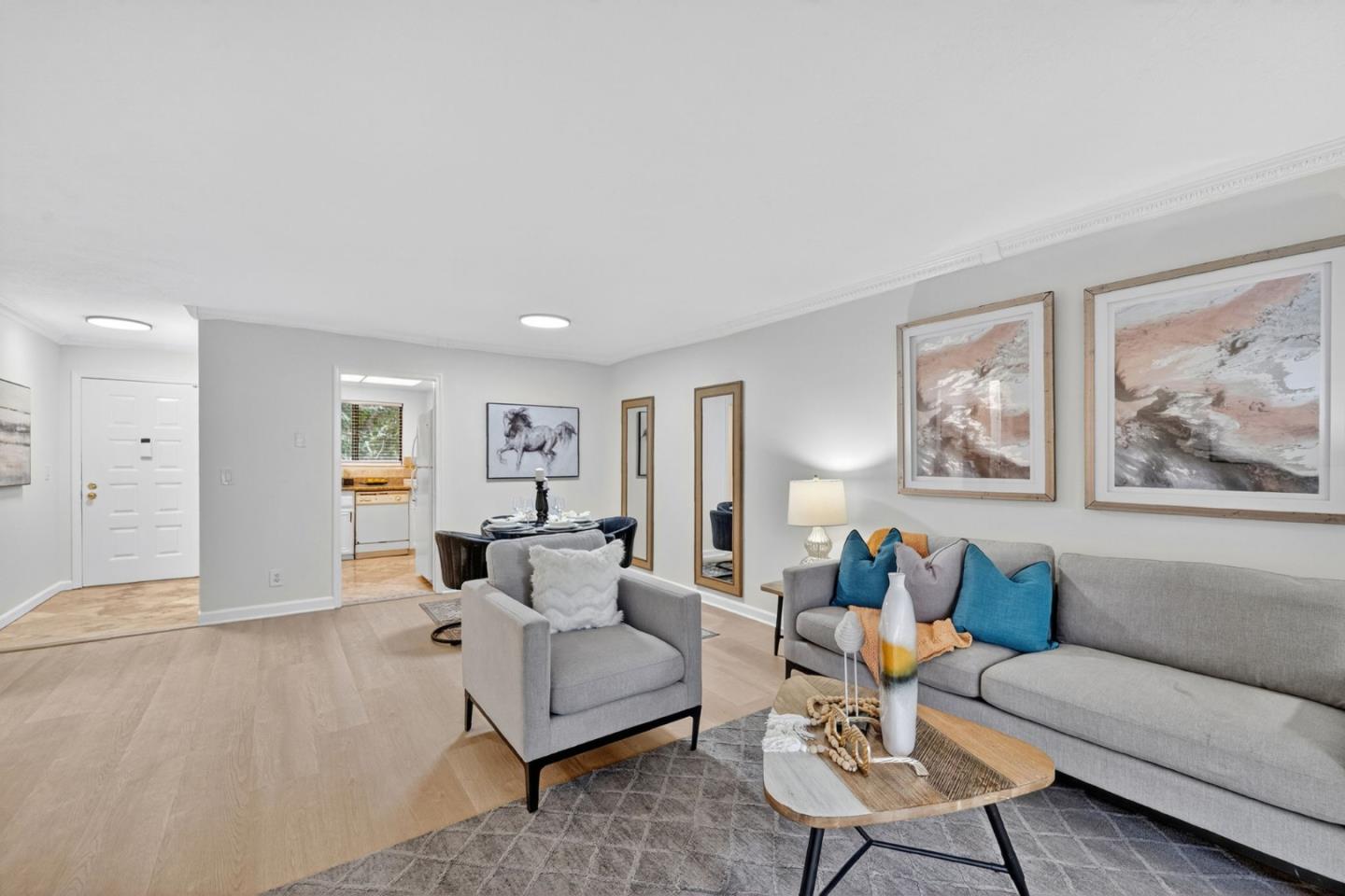 Detail Gallery Image 8 of 27 For 1048 N Abbott Ave, Milpitas,  CA 95035 - 2 Beds | 1 Baths