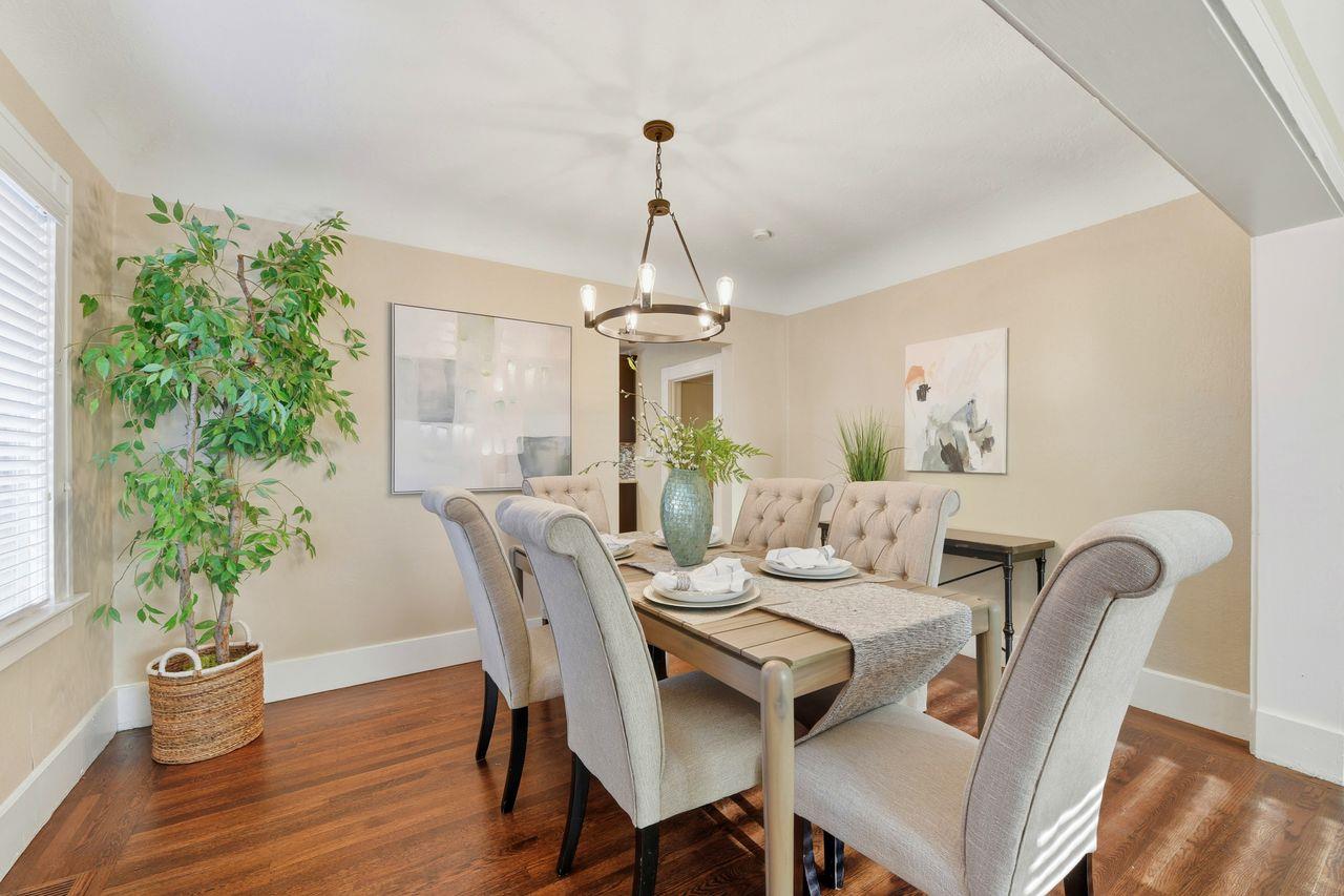 Detail Gallery Image 5 of 27 For 747 Coe Ave, San Jose,  CA 95125 - 4 Beds | 3 Baths