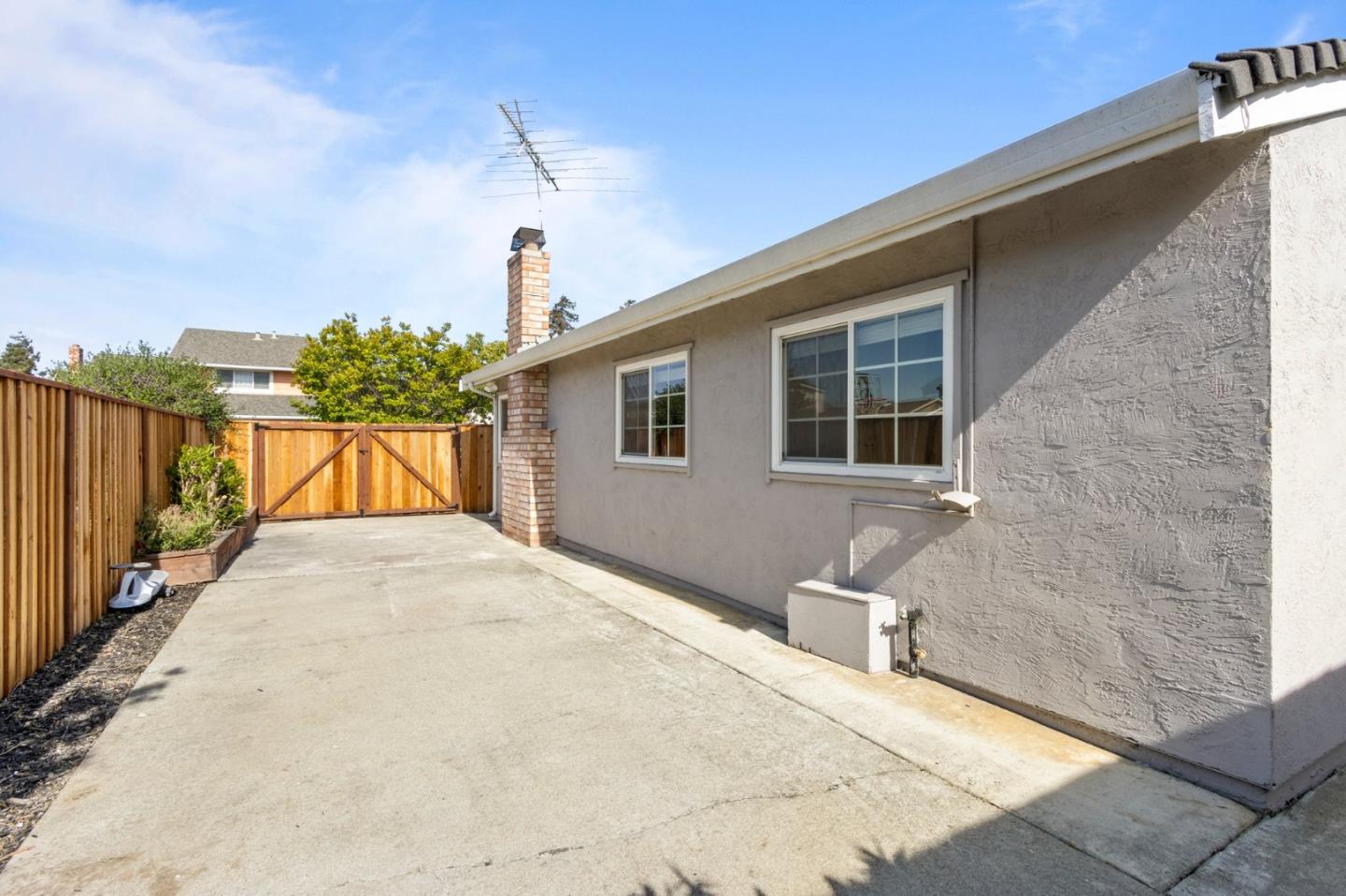 Detail Gallery Image 41 of 49 For 4480 Norocco Cir, Fremont,  CA 94555 - 3 Beds | 2 Baths