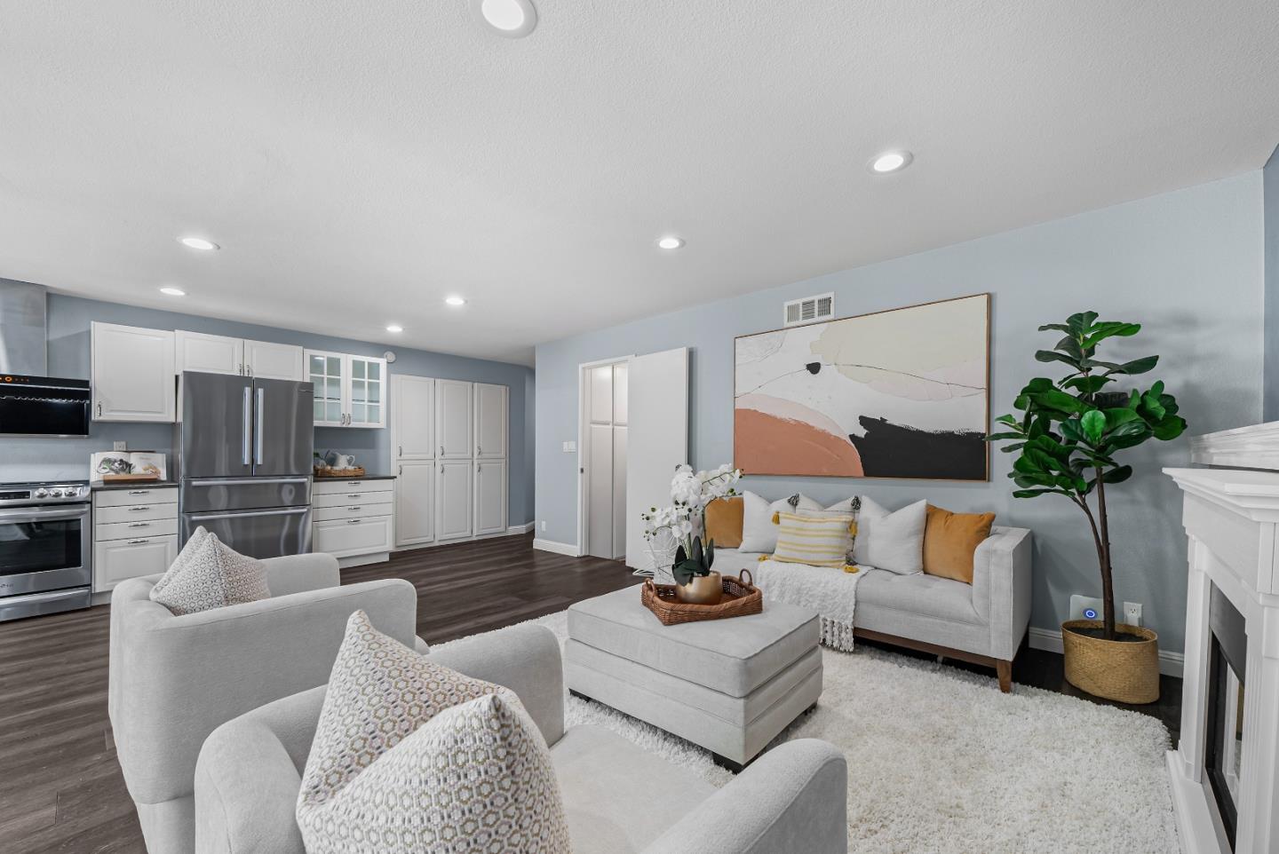 Detail Gallery Image 11 of 46 For 1049 Branbury Way, San Jose,  CA 95133 - 4 Beds | 2 Baths